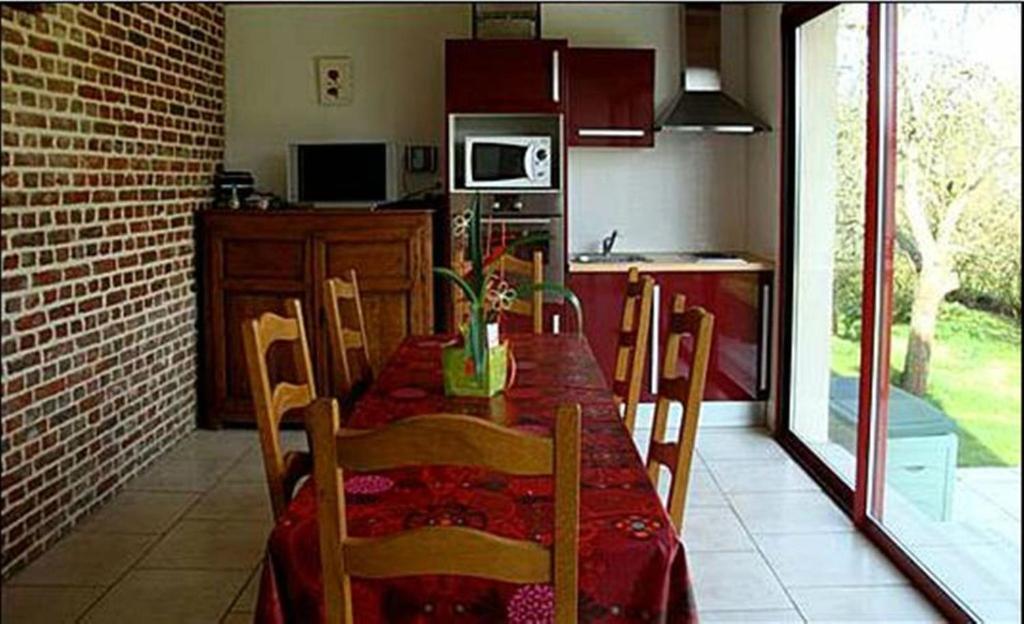 Chambres D'Hotes La Ferme Du Scardon Neufmoulin Екстериор снимка